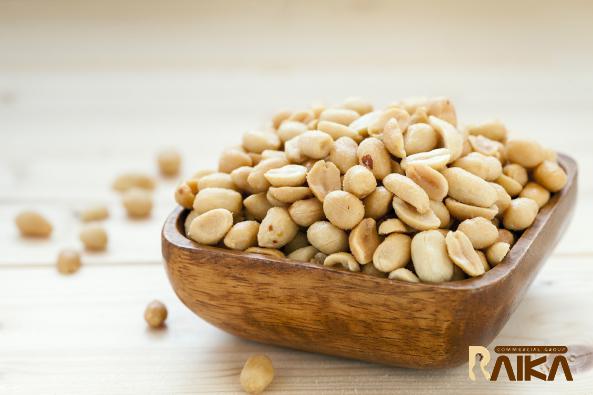 What Is the Difference between Raw Peanuts and Roasted Peanuts?