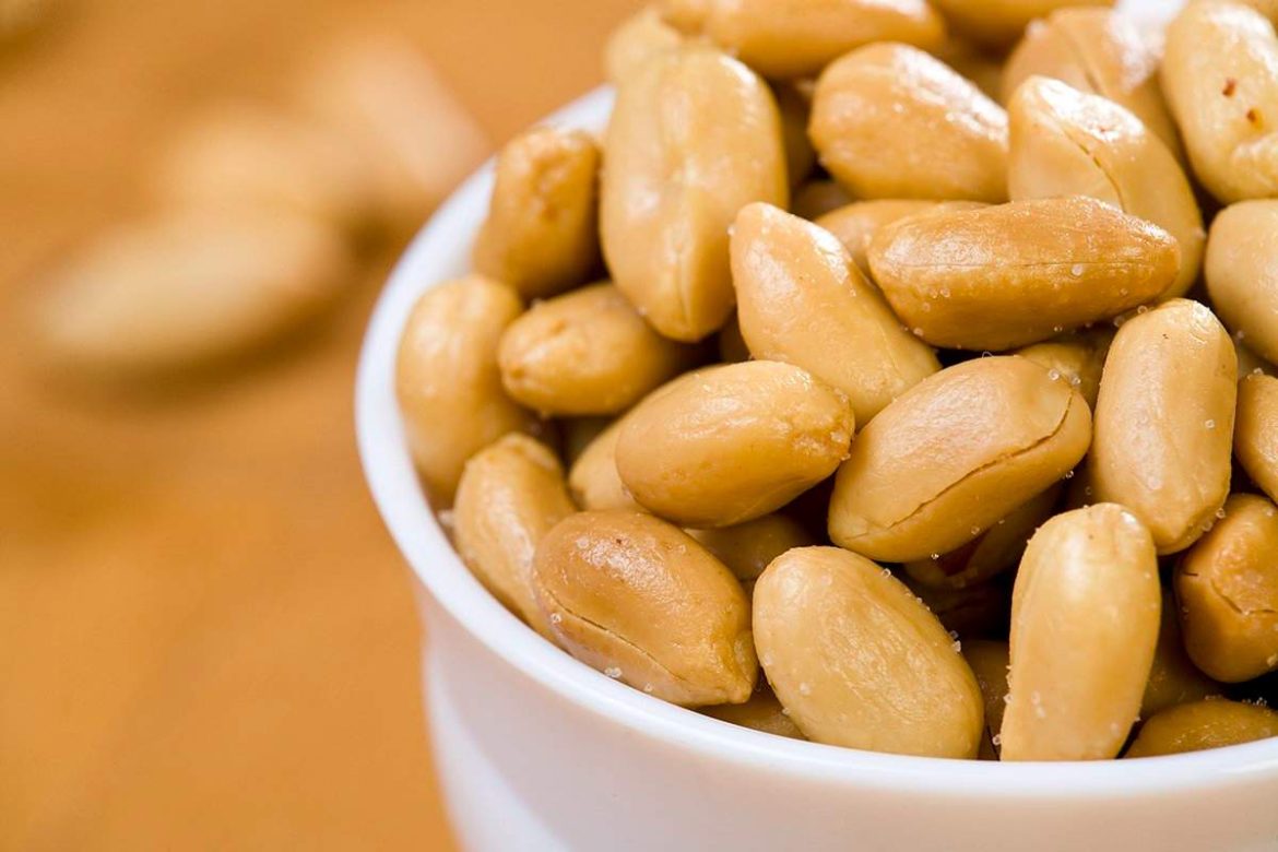 salted peanuts good for health or risky for heart